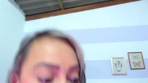 Kim  online show from 02.04.25