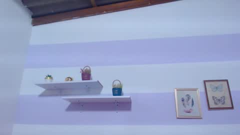 Kim  online show from 10.25.25