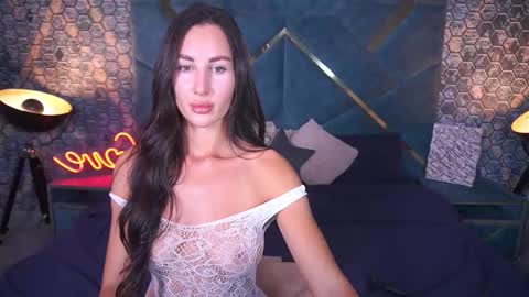 Kim online show from 09.17.25