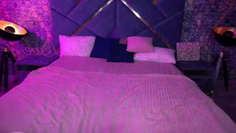 Kim online show from 02.28.26