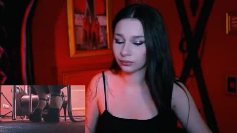 Snapshot of kimclarks chatting on 09.24.25 kimclarks online show from 09.24.25