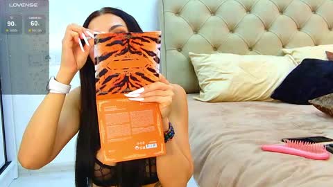 Snapshot of kimdavisbaby chatting on 04.12.26 KIm online show from 04.12.26