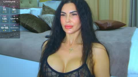 KIm online show from 05.14.26