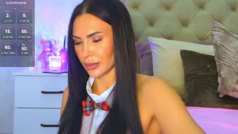 KIm online show from 05.20.26