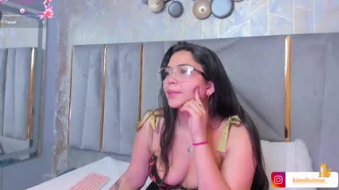  KIM  online show from 03.12.25