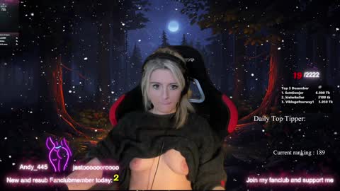 Wolfs Girl online show from 12.18.24