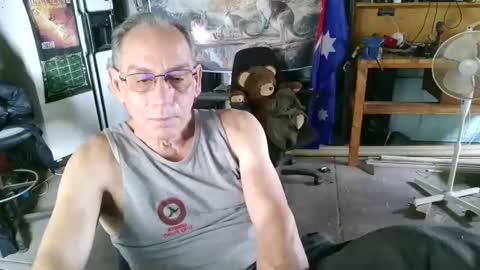 Snapshot of kimintheshed chatting on 03.29.26 kimintheshed online show from 03.29.26