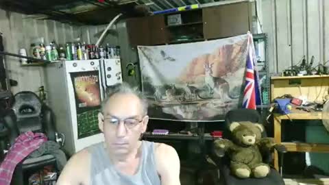 Snapshot of kimintheshed chatting on 04.10.26 kimintheshed online show from 04.10.26