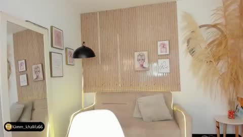 Kim  online show from 02.03.25