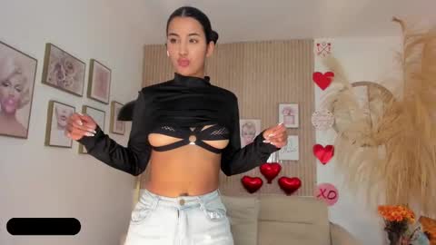 Kim  online show from 02.18.25