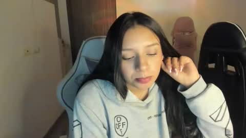 kimmi online show from 10.27.25