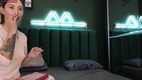 Kimmie online show from 12.14.24