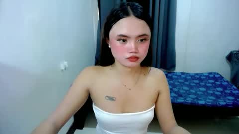 kim ejara online show from 03.25.26