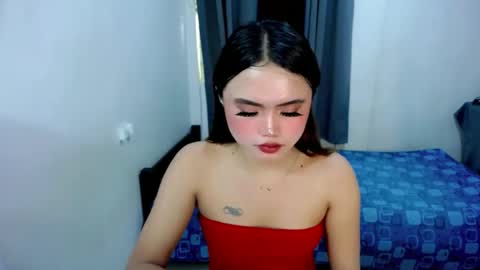 kim ejara online show from 04.12.26