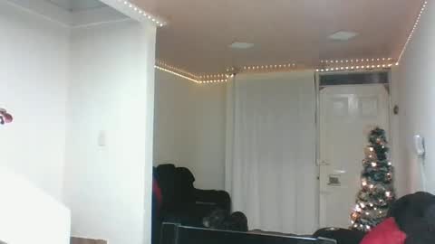 Snapshot of kimmy_kimmy_ chatting on 12.13.24 Kimmy online show from 12.13.24