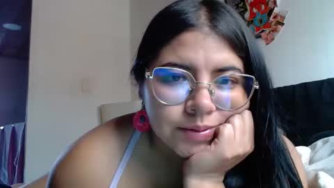 Snapshot of kimmy_kimmy_ chatting on 03.11.25 Kimmy online show from 03.11.25