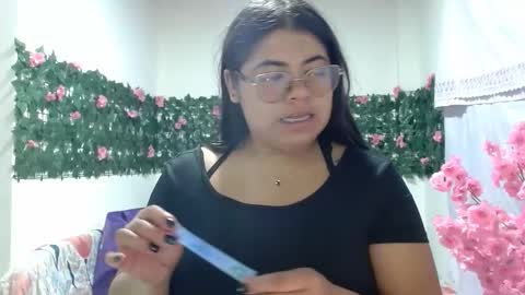 Snapshot of kimmy_kimmy_ chatting on 11.24.25 Kimmy online show from 11.24.25