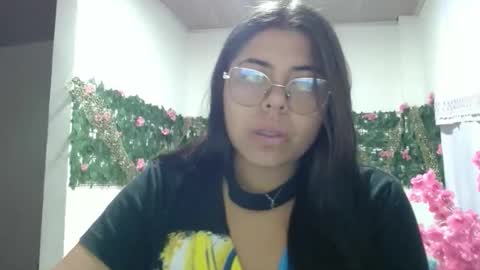 Snapshot of kimmy_kimmy_ chatting on 12.03.25 Kimmy online show from 12.03.25