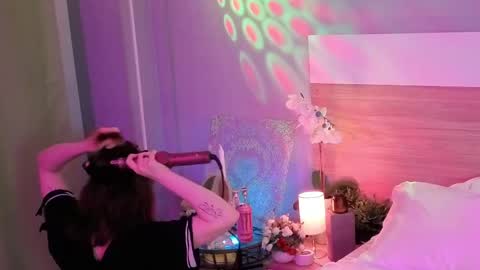 kina_ka online show from 04.27.26