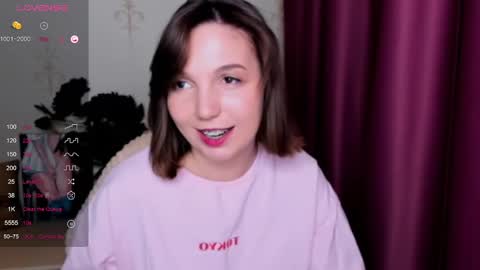 Snapshot of kindhazelhere_ chatting on 02.15.25 Hazel online show from 02.15.25