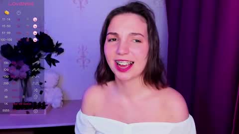 Hazel online show from 02.20.26