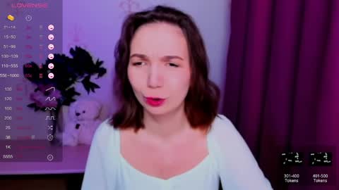 Hazel online show from 05.03.26