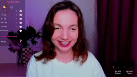 Hazel online show from 07.05.26