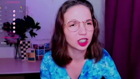 Hazel online show from 07.12.26