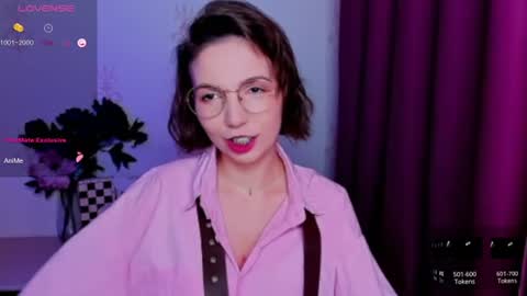 Hazel online show from 07.30.26