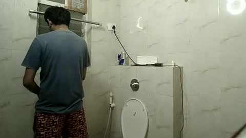 Snapshot of king_kong_india3 chatting on 02.14.25 Jay online show from 02.14.25