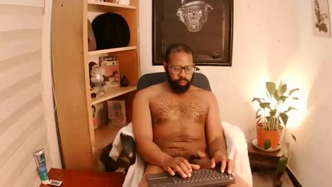 Snapshot of king_mallik chatting on 01.05.26 Malik online show from 01.05.26