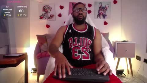 Snapshot of king_mallik chatting on 02.19.26 Malik online show from 02.19.26