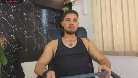 Snapshot of king_meruem chatting on 06.17.26 king_meruem online show from 06.17.26
