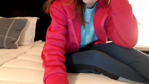 Snapshot of kingandprincess chatting on 01.16.26 sexysexyhotwetpinkredpussy online show from 01.16.26