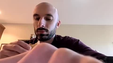 kingdaddysayless online show from 04.26.26