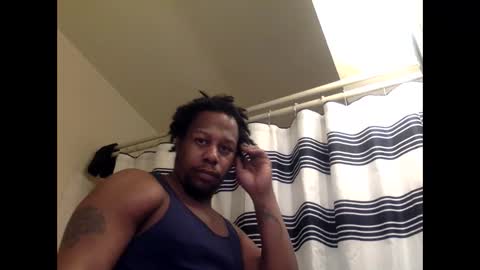 Snapshot of kinglibra420 chatting on 03.25.26 loyal fuck online show from 03.25.26