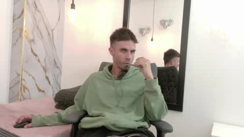 KING  online show from 05.25.26