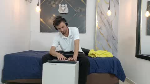 KING  online show from 07.02.26