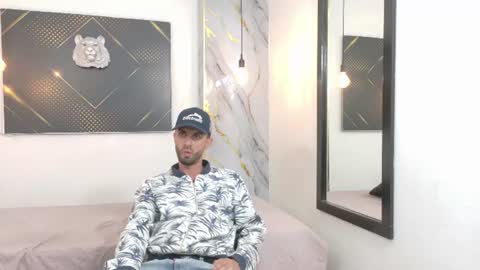 KING  online show from 07.11.26