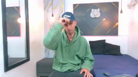 KING  online show from 07.21.26
