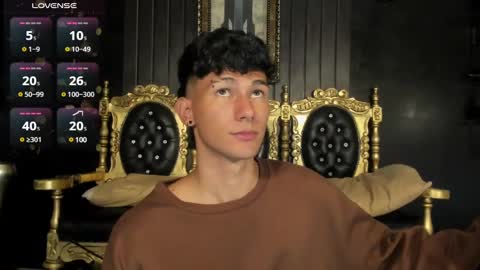  A L E X  online show from 12.06.24