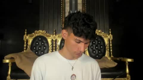  A L E X  online show from 12.15.24