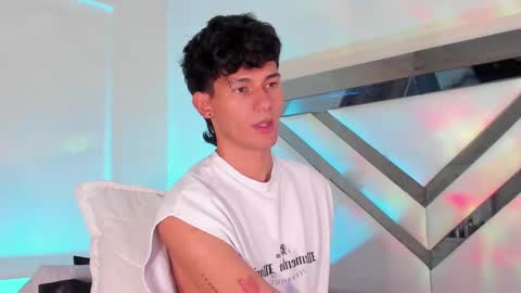  A L E X  online show from 02.09.25