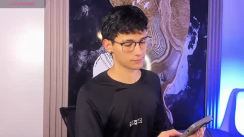  A L E X  online show from 06.19.26
