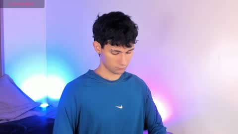  A L E X  online show from 06.25.26