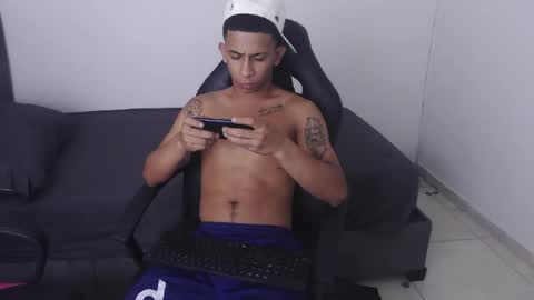 DOMINANT ALPHA KINGS online show from 04.27.26