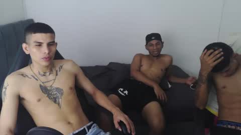 DOMINANT ALPHA KINGS online show from 04.30.26