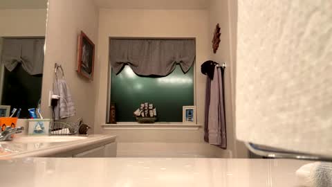 Snapshot of kingslimfresh chatting on 01.19.25 kingslimfresh online show from 01.19.25