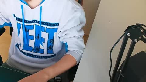 Snapshot of kingsnake1504 chatting on 03.24.26 kingsnake1504 online show from 03.24.26