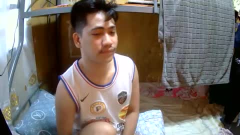 Snapshot of kingsucker2069 chatting on 12.02.25 Ruru online show from 12.02.25